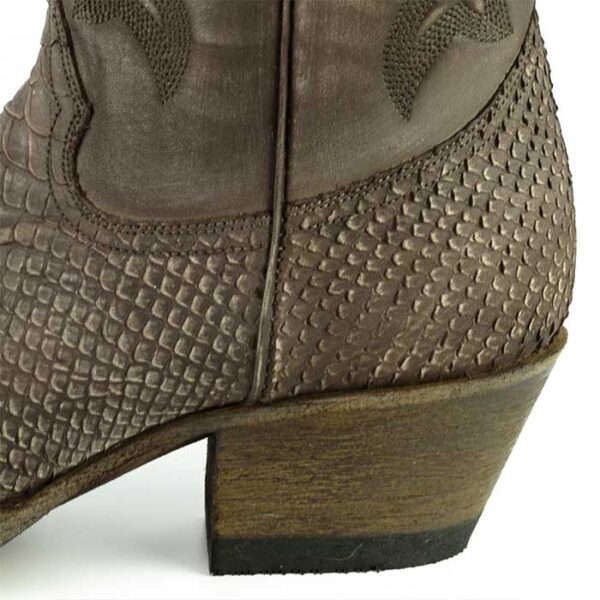 Botas con grabados de pitón gris verdoso - Country and Roses - Alabama Testa - 5