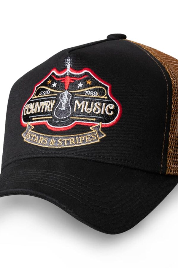 Gorra Country Music Black diseño en negro con bordado estilo western.