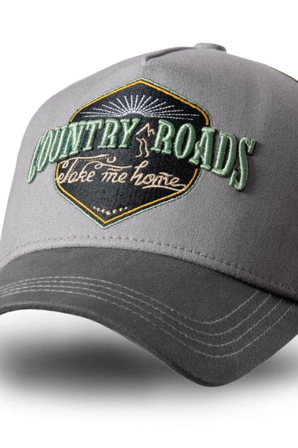 Gorra Cowboy Country Roads con diseño de caminos rurales estilo western.